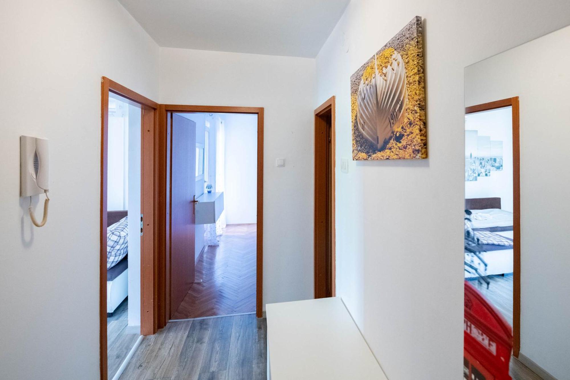 Apartman Doris Lovran Ngoại thất bức ảnh