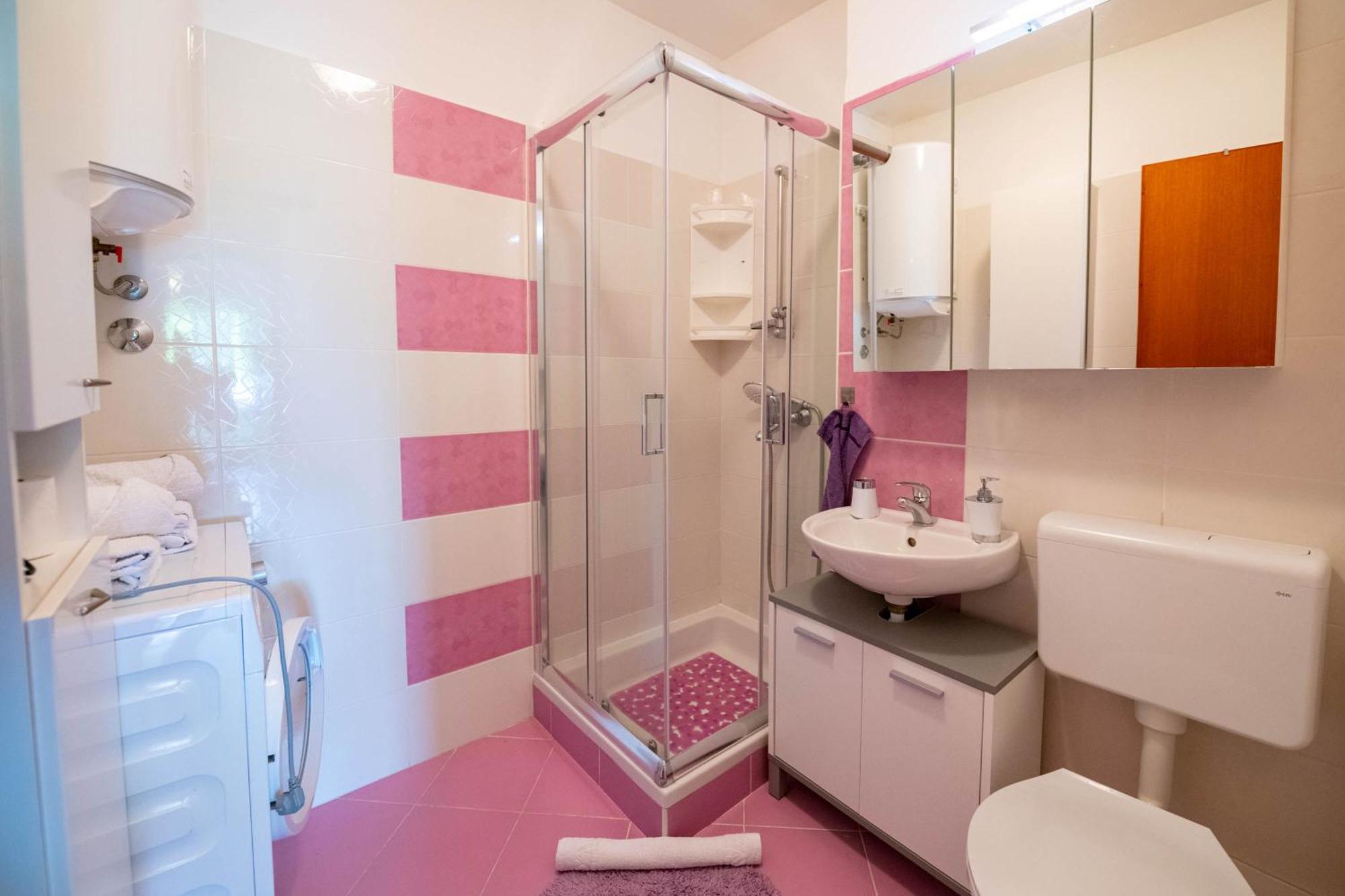Apartman Doris Lovran Ngoại thất bức ảnh
